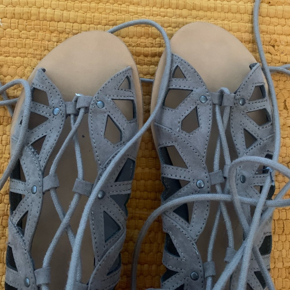 Super Cute Gladiator Sandals - Picture 4 of 4